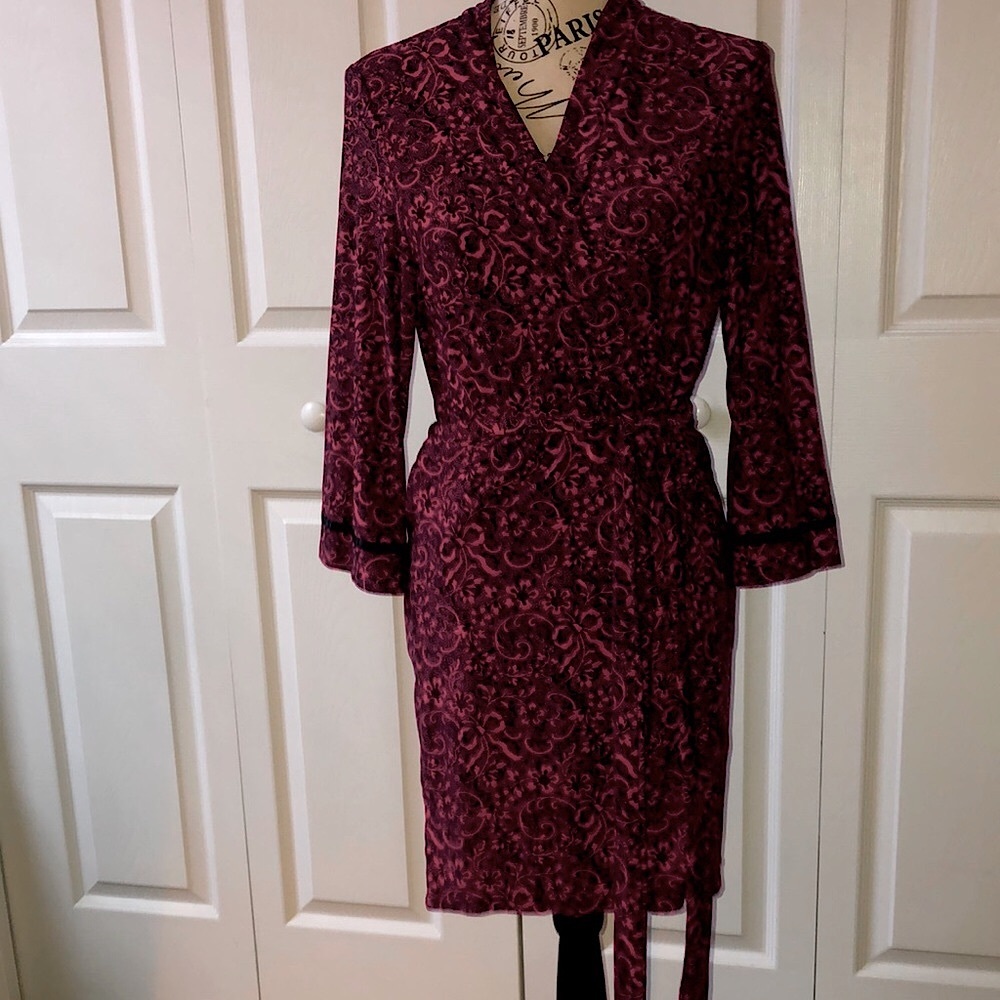 Linea Donatella patterned short robe
